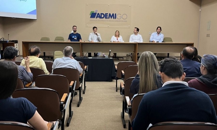 Profissionalizando  o Mercado Imobiliário: Orçamento, Planejamento e Controle de Obra